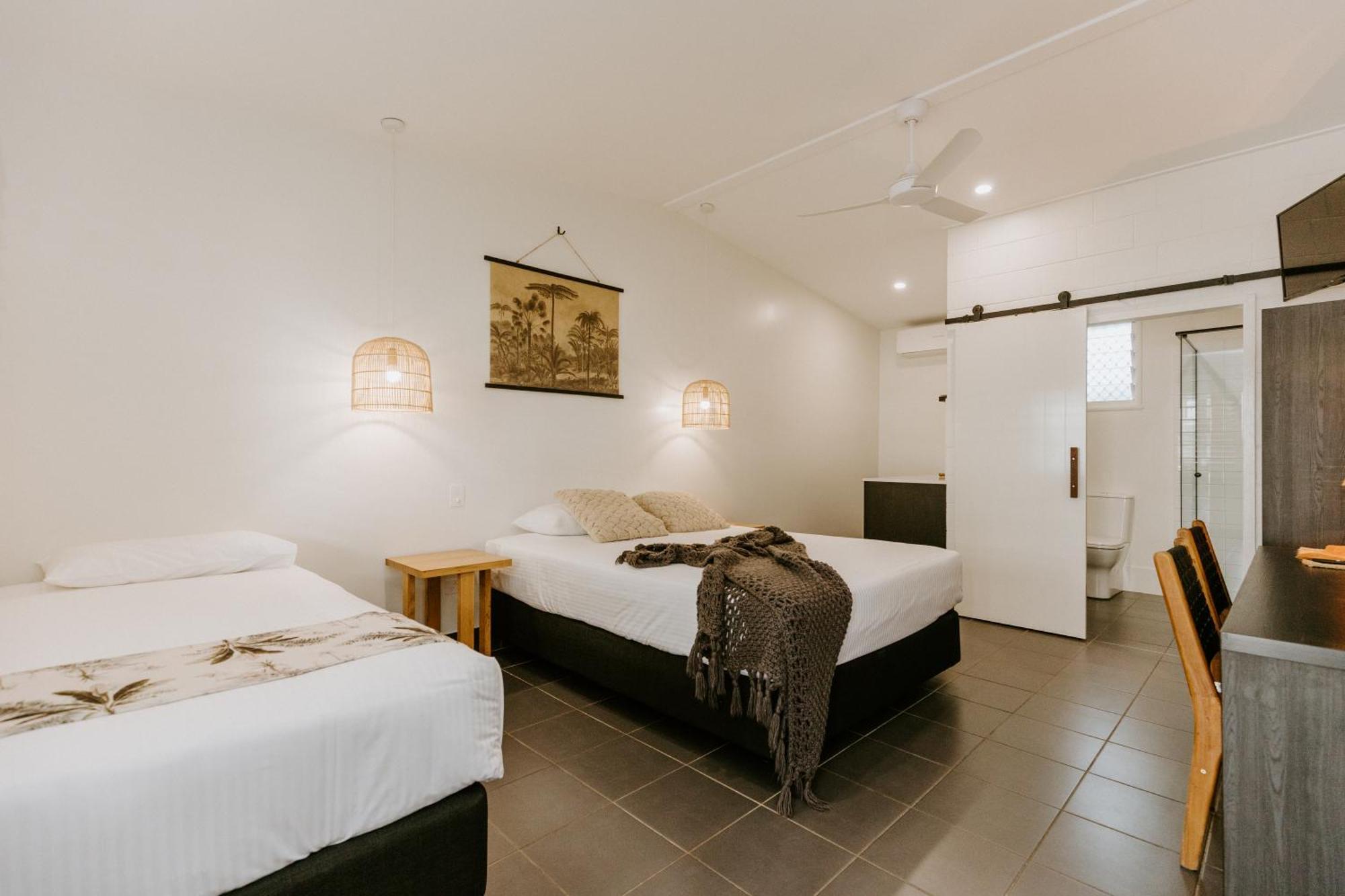 Yeppoon Surfside Motel Экстерьер фото