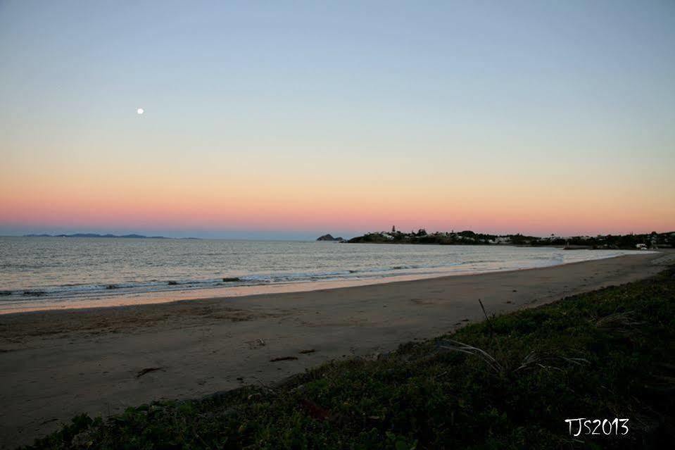 Yeppoon Surfside Motel Экстерьер фото