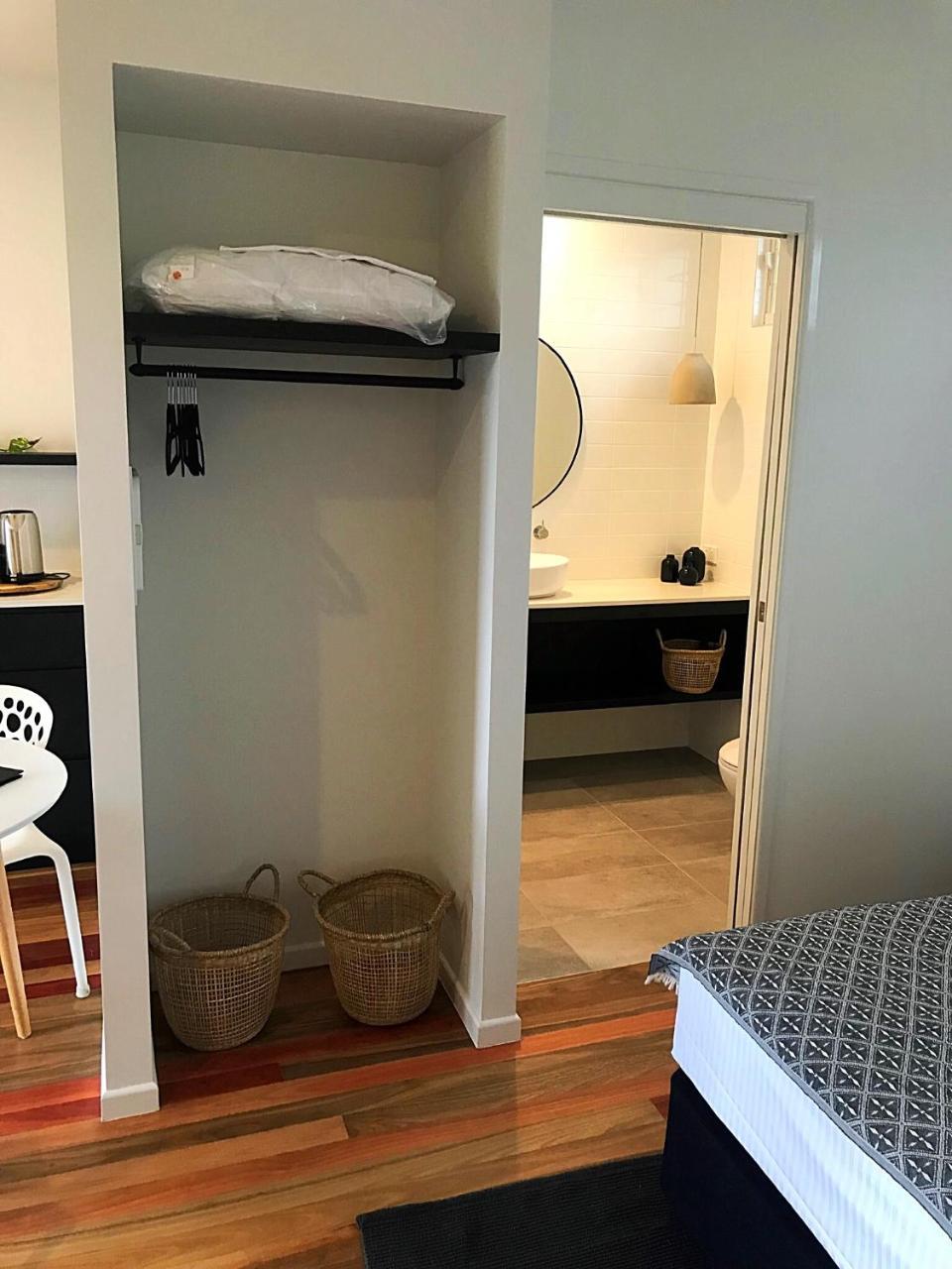 Yeppoon Surfside Motel Экстерьер фото