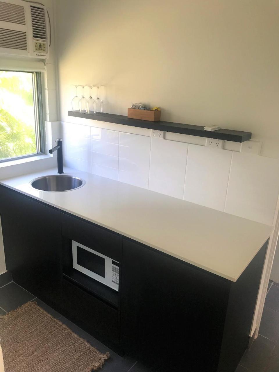 Yeppoon Surfside Motel Экстерьер фото
